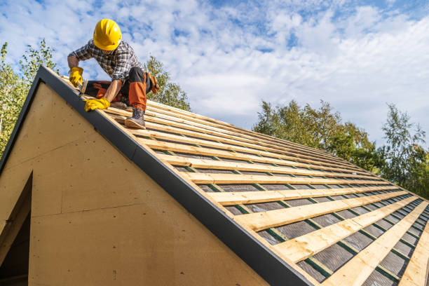 Best Flat Roof Repair Services  in St Francisville, LA
